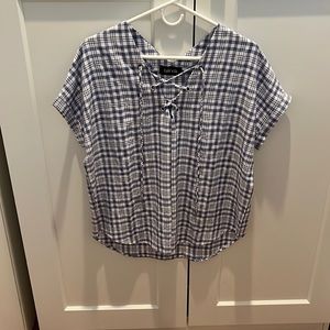 Blue plaid top